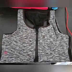 Ruby Ribbon Zip Front Demiette 36